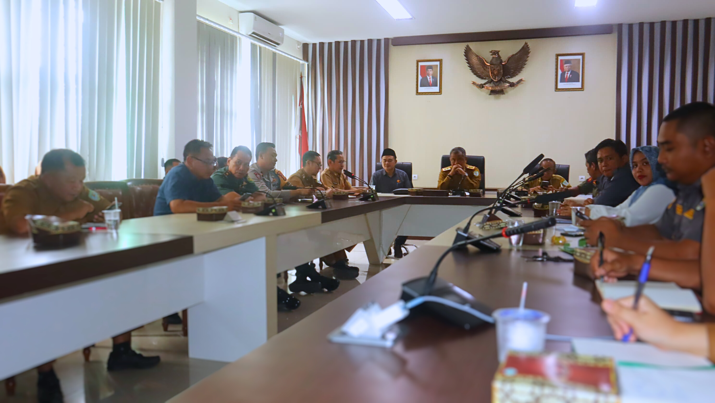 Rapat dipimpin Sekretaris Kota Jambi Bapak A.Ridwan