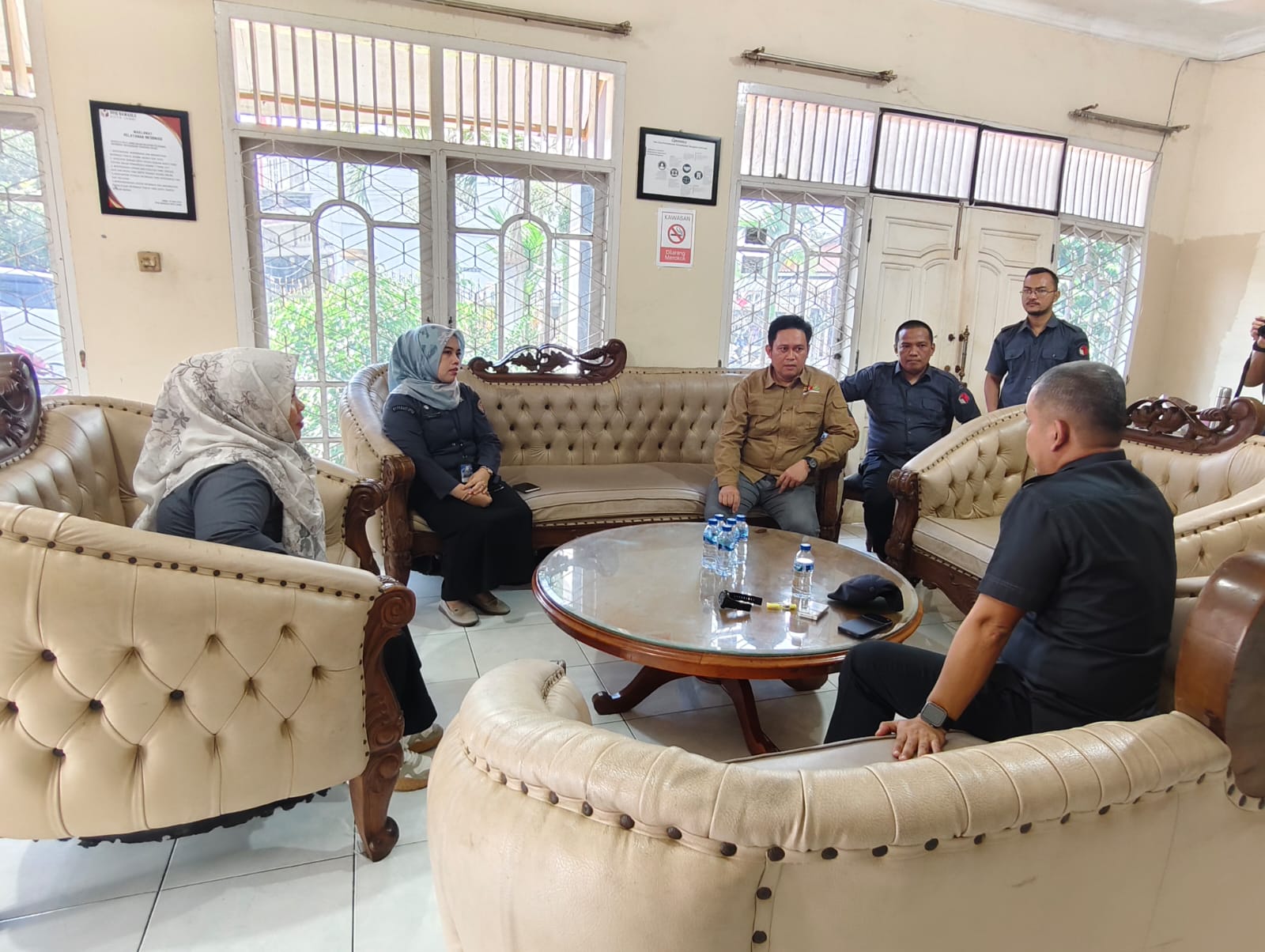 Ketua Bawaslu Provinsi Jambi, Wein Arifin monev disambut Pimpinan Bawaslu Kota Jambi, Selasa (14/4/2026). 