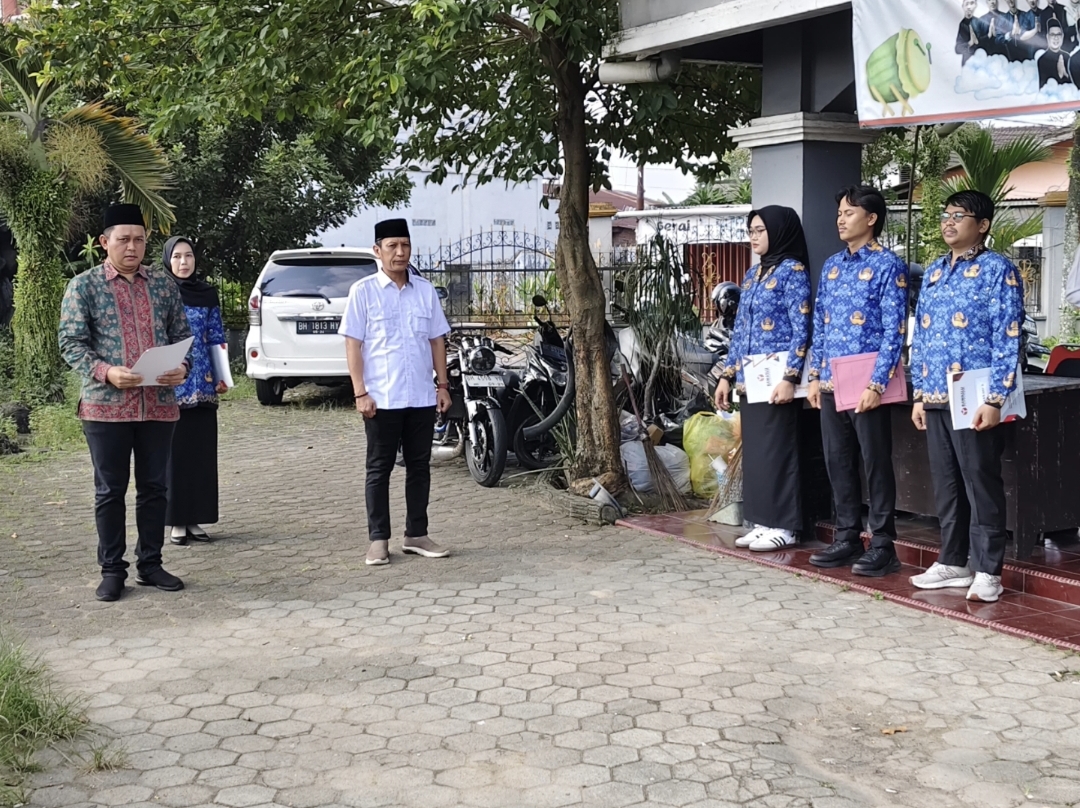 Ketua Bawaslu Kota Jambi, Alamsah membacakan pidato pada Upacara Hari Kebangkitan Nasional