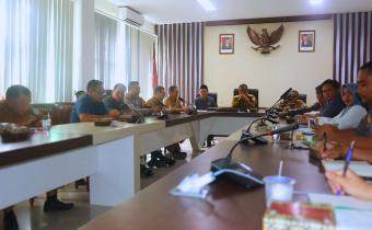 Rapat dipimpin Sekretaris Kota Jambi Bapak A.Ridwan