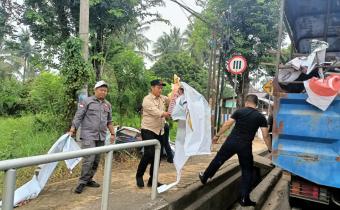 Penertiban Alat Peraga Kampanye 
