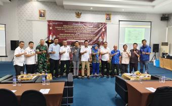 Foto bersama KPU ,Bawaslu dan Stakeholder dalam Kegiatan Sosialisasi PKPU