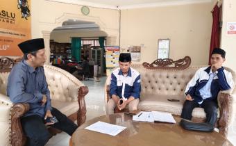 Diskusi Konsolidasi demokrasi dengan BPW 1 FKMI Sumbagtama