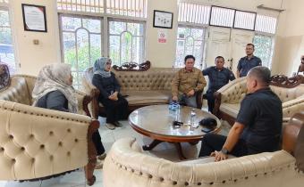 Ketua Bawaslu Provinsi Jambi, Wein Arifin monev disambut Pimpinan Bawaslu Kota Jambi, Selasa (14/4/2026). 