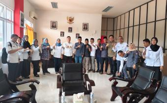 Foto bersama usai kegiatan Pemutakhiran Data Pemilih Berkelanjutan (PDPB) yang dilaksanakan di Lembaga Pemasyarakatan (Lapas) Kelas IIA Jambi